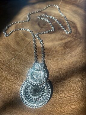 Silver Layered Filigree Pendant Necklace